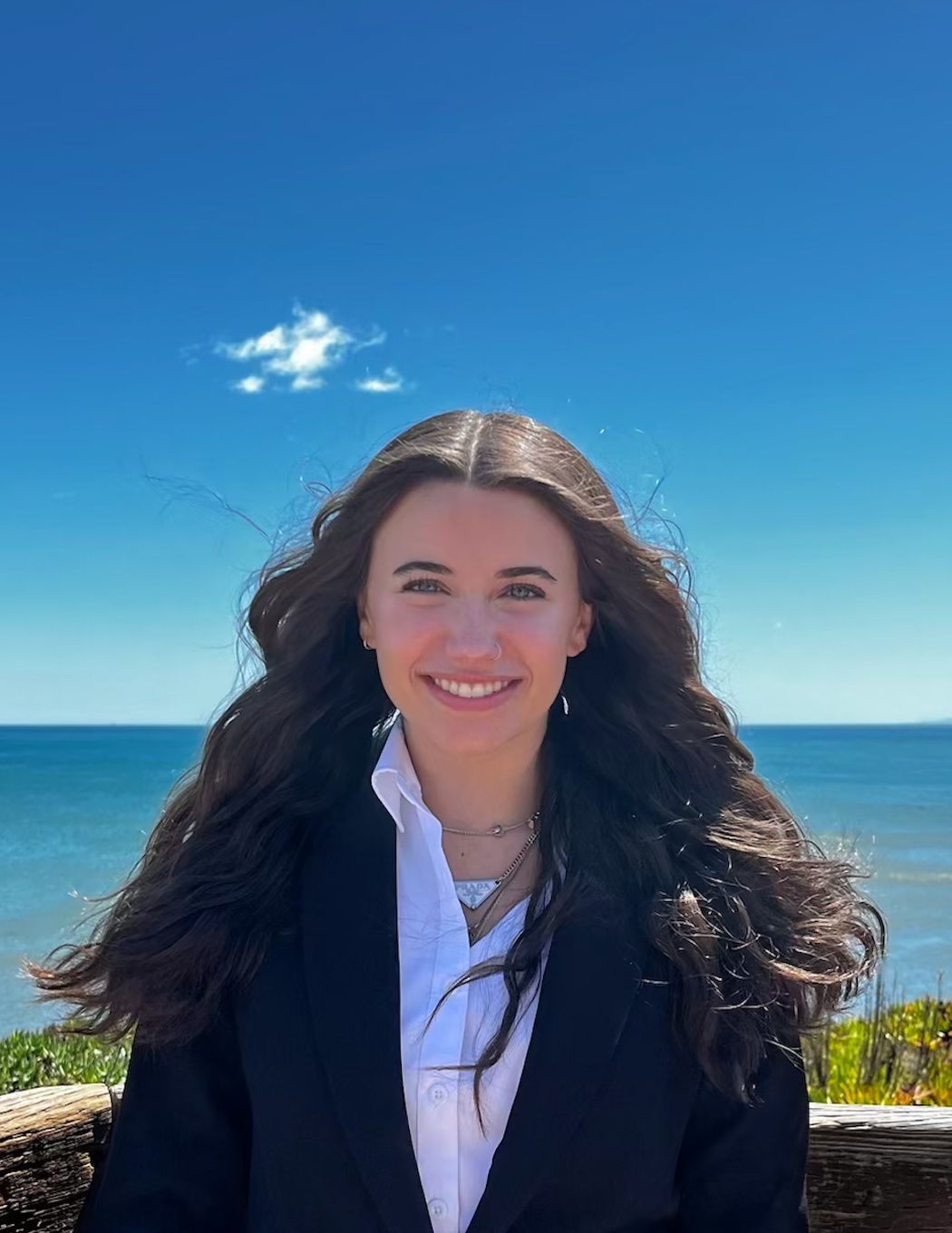 Zoe Schwartz by the ocean